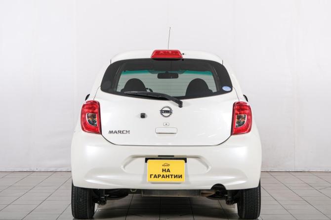 Nissan March IV (K13) Рестайлинг с пробегом 2018 года, цена 899 000 рублей, 122000 км, хэтчбек, Автокод Объявления