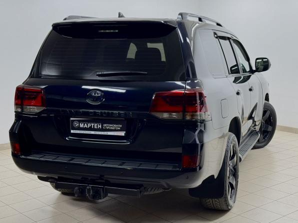 Toyota Land Cruiser 200 Series Рестайлинг 2 с пробегом 2016 года, цена 4 900 000 рублей, 269238 км, внедорожник, Автокод Объявления