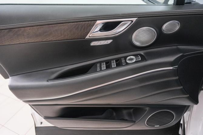 Genesis GV80 I с пробегом 2020 года, цена 5 599 000 рублей, 113000 км, внедорожник, Автокод Объявления