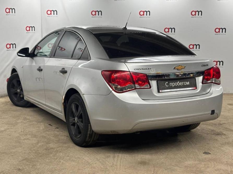 Chevrolet Cruze I Санкт-Петербург  - изображение 6