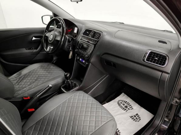 Volkswagen Polo V с пробегом 2014 года, цена 540 000 рублей, 265208 км, седан, Автокод Объявления