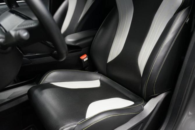 Geely Coolray I Рестайлинг с пробегом 2023 года, цена 2 245 000 рублей, 35620 км, внедорожник, Автокод Объявления