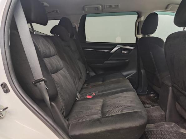 Mitsubishi Pajero Sport III с пробегом 2018 года, цена 2 600 000 рублей, 195363 км, внедорожник, Автокод Объявления