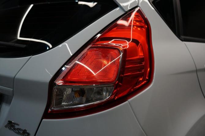 Ford Fiesta Mk6 Рестайлинг с пробегом 2015 года, цена 790 000 рублей, 200000 км, хэтчбек, Автокод Объявления