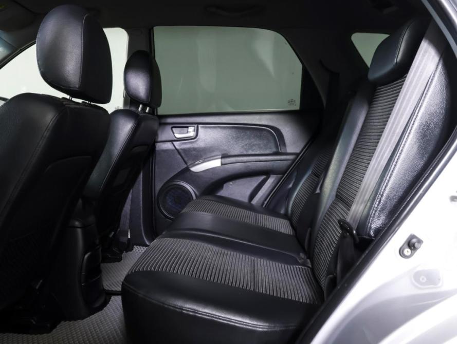 Kia Sportage II Москва  - изображение 12
