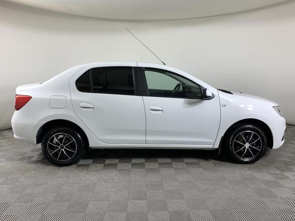 Renault Logan II Рестайлинг с пробегом 2021 года, цена 918 000 рублей, 120085 км, седан, Автокод Объявления