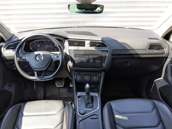 Volkswagen Tiguan II с пробегом 2019 года, цена 2 345 000 рублей, 185000 км, внедорожник, Автокод Объявления