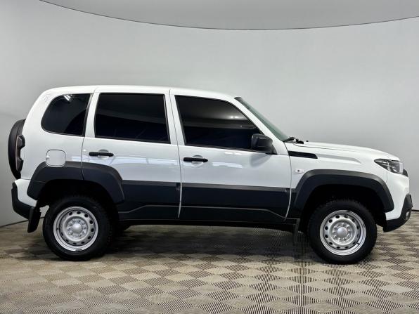 Lada (ВАЗ) Niva с пробегом 2023 года, цена 1 220 000 рублей, 16471 км, внедорожник, Автокод Объявления