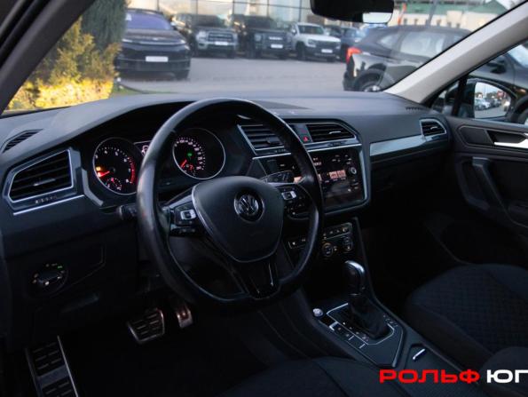 Volkswagen Tiguan II с пробегом 2019 года, цена 1 748 000 рублей, 231167 км, внедорожник, Автокод Объявления