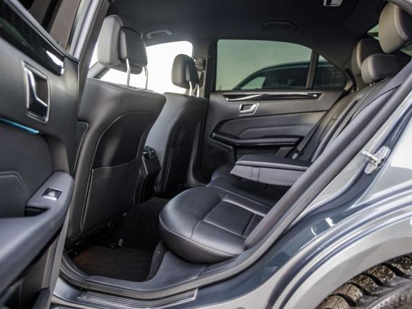 Mercedes-Benz E-Класс IV (W212 S212 C207) Рестайлинг с пробегом 2015 года, цена 1 698 000 рублей, 226907 км, седан, Автокод Объявления