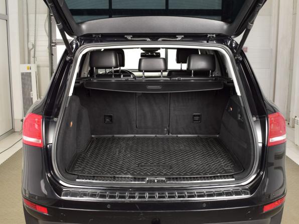Volkswagen Touareg II с пробегом 2014 года, цена 2 099 999 рублей, 237773 км, внедорожник, Автокод Объявления