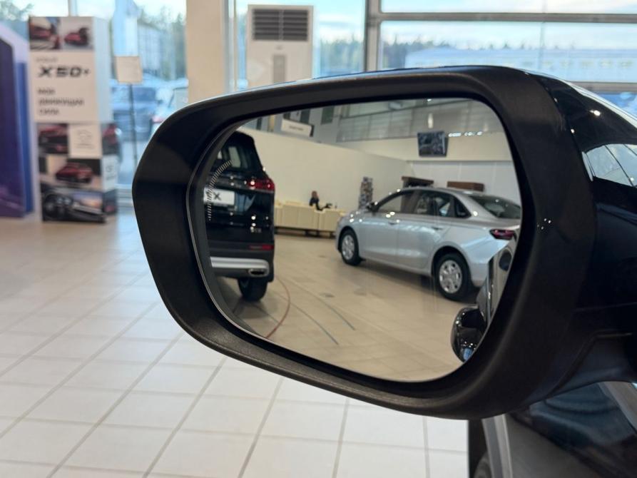 Geely Monjaro I Москва  - изображение 11