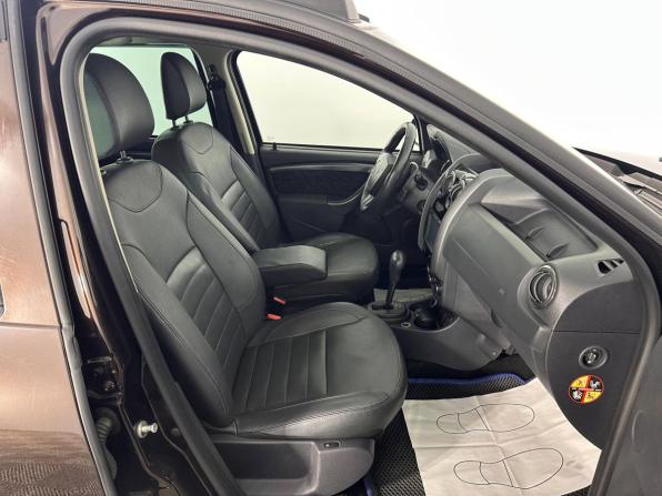 Renault Duster I Рестайлинг с пробегом 2016 года, цена 1 132 000 рублей, 200931 км, внедорожник, Автокод Объявления