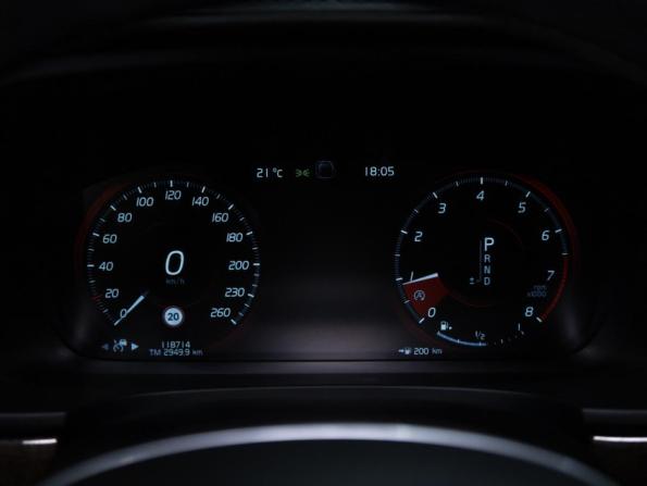 Volvo S90 II с пробегом 2018 года, цена 2 749 700 рублей, 118701 км, седан, Автокод Объявления