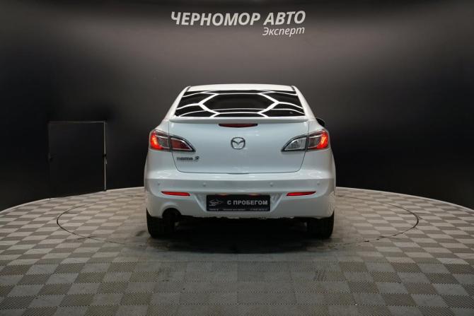 Mazda 3 II (BL) Рестайлинг с пробегом 2012 года, цена 990 000 рублей, 184141 км, седан, Автокод Объявления