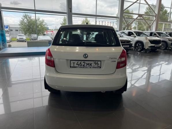 Skoda Fabia II Рестайлинг с пробегом 2011 года, цена 585 000 рублей, 144818 км, хэтчбек, Автокод Объявления