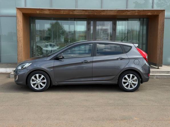 Hyundai Solaris I с пробегом 2012 года, цена 750 000 рублей, 140020 км, хэтчбек, Автокод Объявления