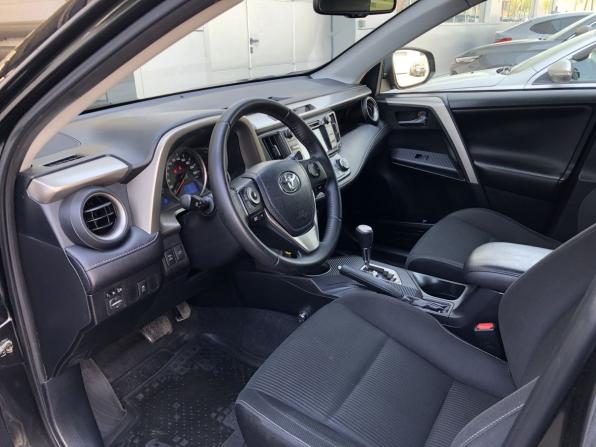 Toyota RAV4 IV (XA40) с пробегом 2015 года, цена 1 994 500 рублей, 107791 км, внедорожник, Автокод Объявления