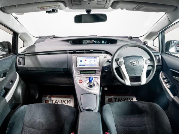 Toyota Prius III Рестайлинг (XW30) с пробегом 2012 года, цена 1 135 000 рублей, 191400 км, лифтбек, Автокод Объявления