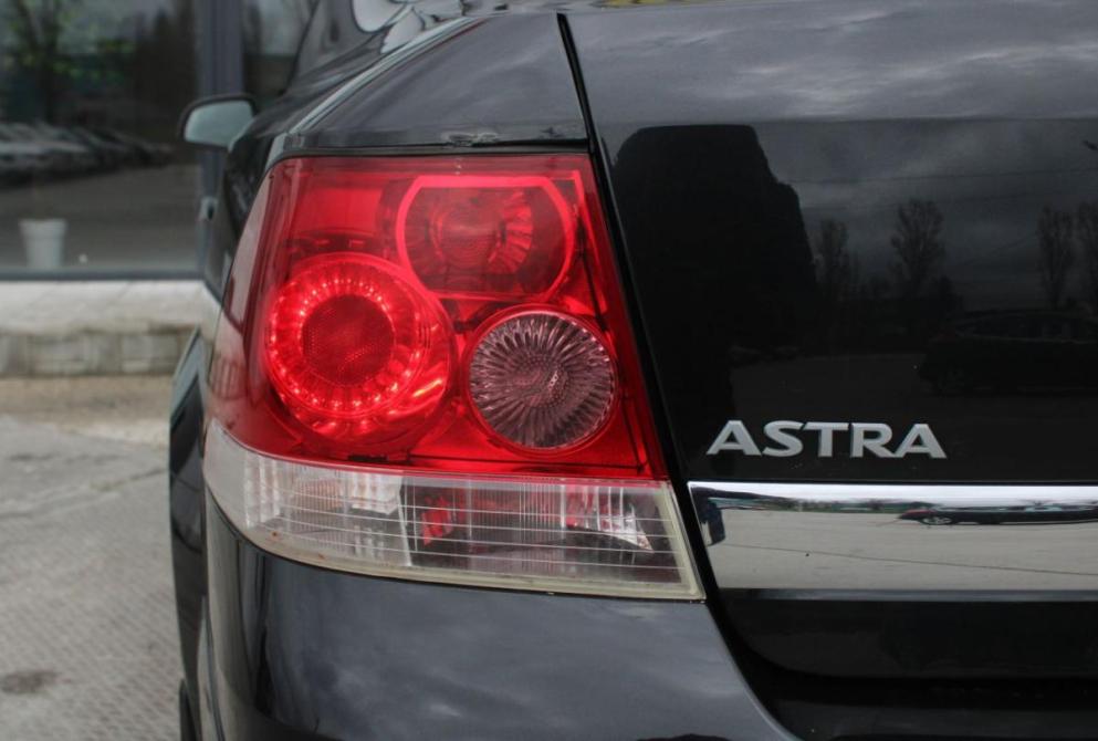 Opel Astra H Рестайлинг Саратов  - изображение 14