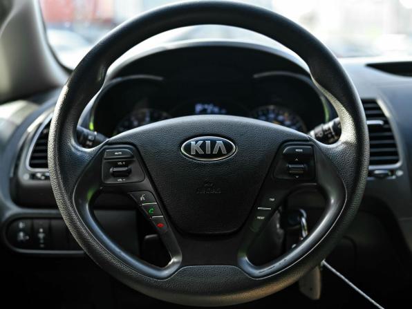 Kia Cerato III Рестайлинг (Classic) с пробегом 2017 года, цена 1 160 000 рублей, 112609 км, седан, Автокод Объявления