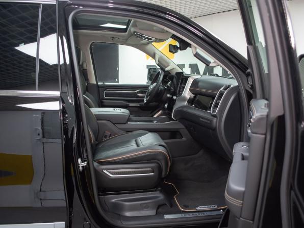 Ram 1500 V Рестайлинг с пробегом 2026 года, цена 10 999 000 рублей, 47 км, offers.body_type.unknown, Автокод Объявления