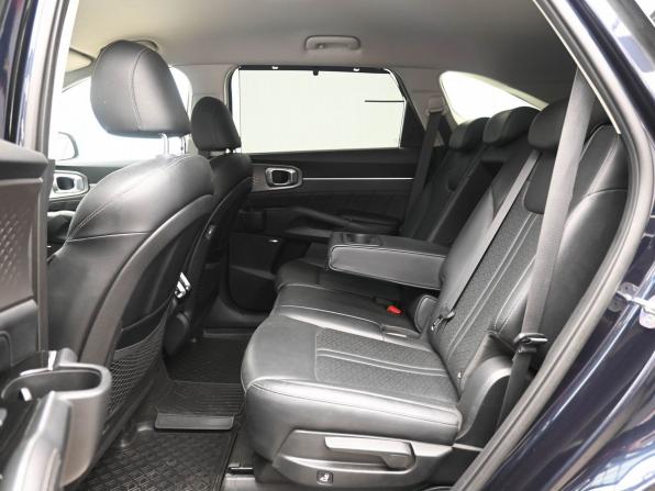 Kia Sorento IV с пробегом 2021 года, цена 4 149 900 рублей, 114394 км, внедорожник, Автокод Объявления