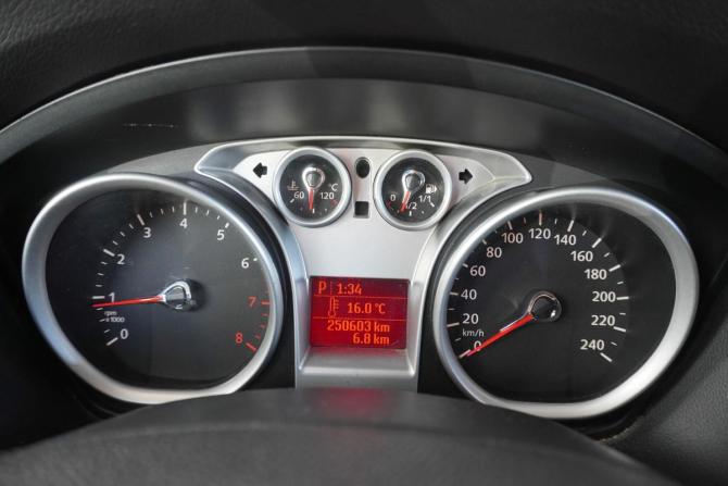 Ford Focus II Рестайлинг с пробегом 2008 года, цена 490 000 рублей, 250602 км, хэтчбек, Автокод Объявления