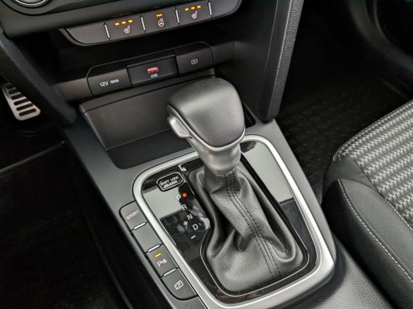 Kia Ceed III Рестайлинг с пробегом 2022 года, цена 2 320 000 рублей, 65392 км, хэтчбек, Автокод Объявления