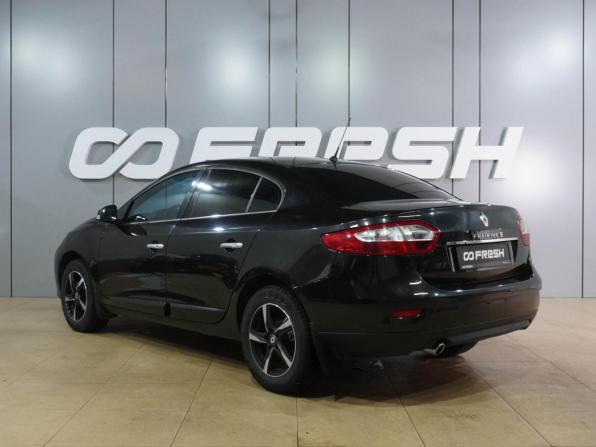 Renault Fluence I Рестайлинг с пробегом 2013 года, цена 969 000 рублей, 186683 км, седан, Автокод Объявления
