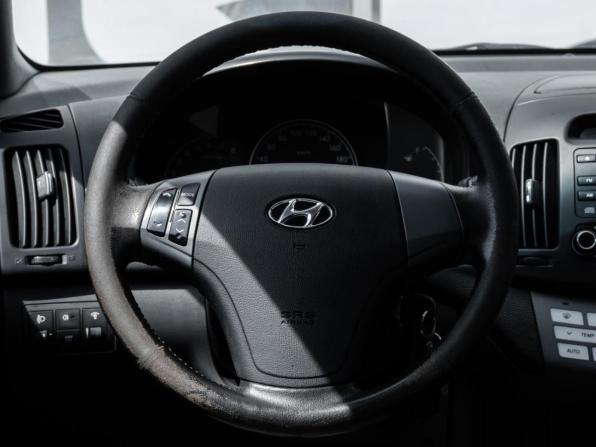 Hyundai Elantra IV (HD) с пробегом 2009 года, цена 699 000 рублей, 231298 км, седан, Автокод Объявления