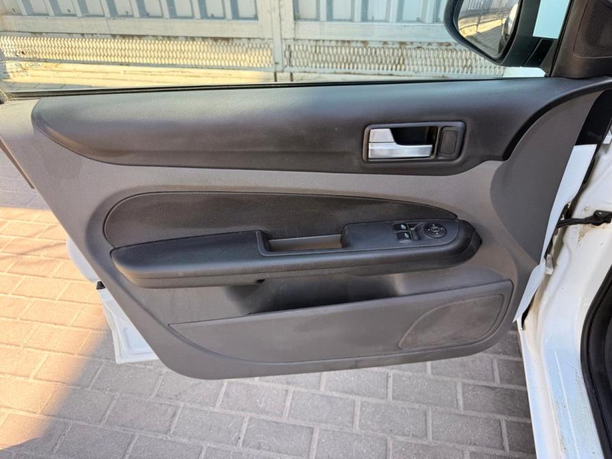 Ford Focus II Рестайлинг Ростов-на-Дону  - изображение 14