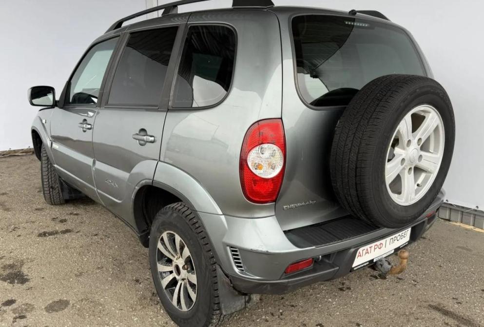 Chevrolet Niva I Рестайлинг Киров  - изображение 13