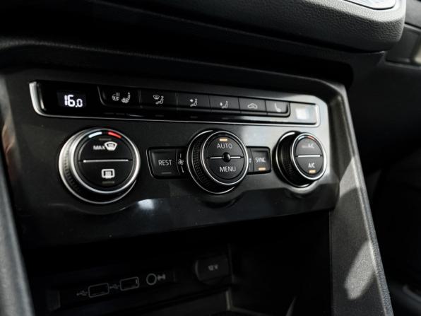 Volkswagen Tiguan II с пробегом 2018 года, цена 3 150 000 рублей, 97925 км, внедорожник, Автокод Объявления