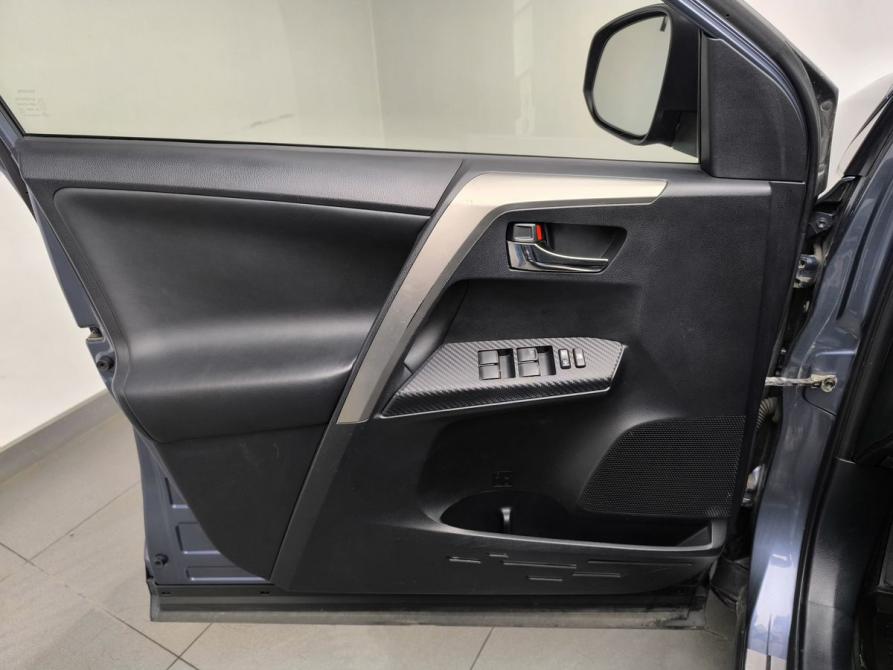 Toyota RAV4 IV (XA40) Москва  - изображение 21
