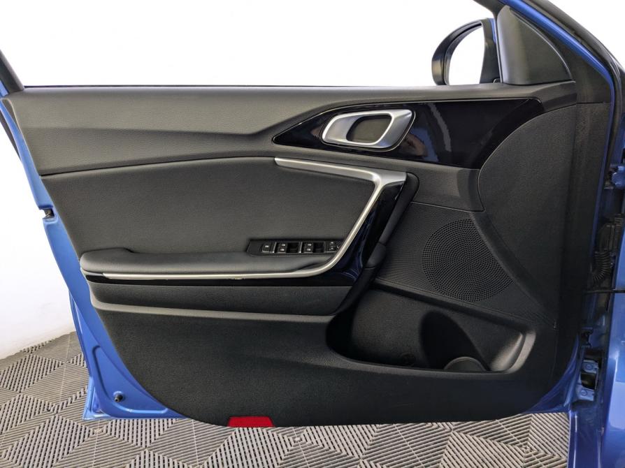 Kia Ceed III Москва  - изображение 17