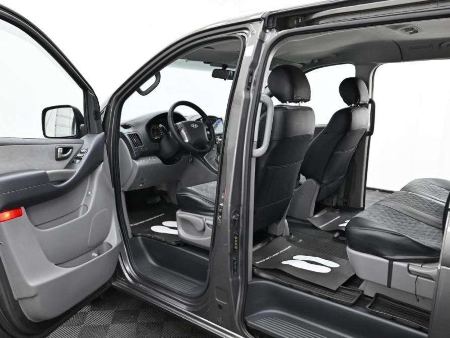 Hyundai H-1 II Москва  - изображение 13