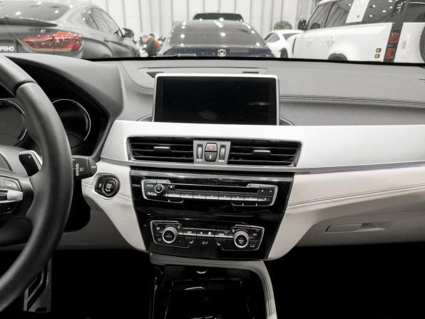 BMW X1 II (F48) Рестайлинг с пробегом 2019 года, цена 2 990 000 рублей, 134100 км, внедорожник, Автокод Объявления