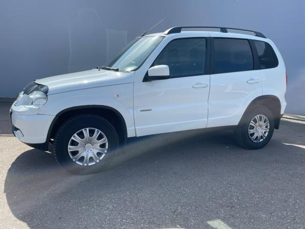Chevrolet Niva I Рестайлинг с пробегом 2016 года, цена 735 000 рублей, 90109 км, внедорожник, Автокод Объявления