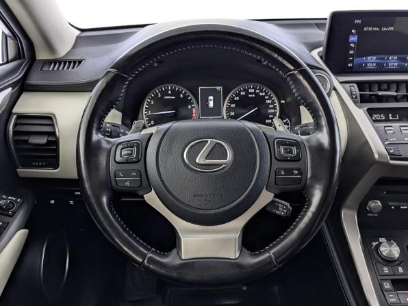 Lexus NX I Рестайлинг с пробегом 2021 года, цена 4 100 000 рублей, 44045 км, внедорожник, Автокод Объявления