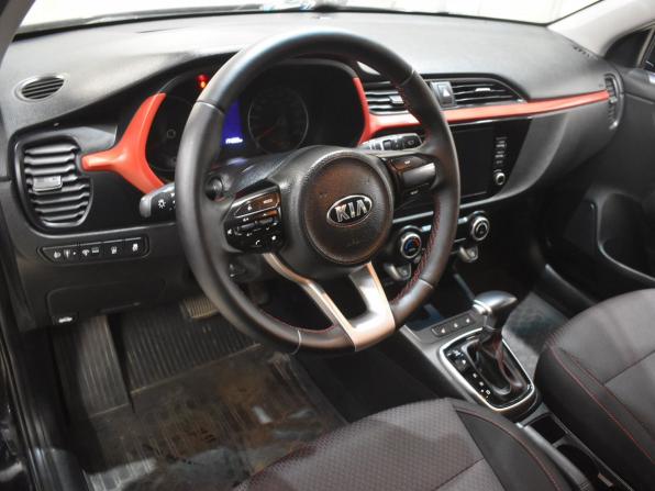 Kia Rio IV Рестайлинг с пробегом 2021 года, цена 1 430 000 рублей, 174698 км, хэтчбек, Автокод Объявления