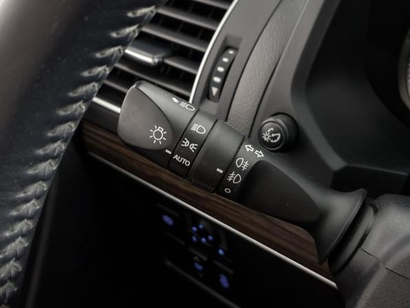 Toyota Land Cruiser Prado 150 Series Рестайлинг 2 с пробегом 2017 года, цена 4 499 000 рублей, 186717 км, внедорожник, Автокод Объявления