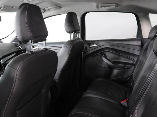 Ford Kuga II Рестайлинг с пробегом 2017 года, цена 1 849 000 рублей, 68200 км, внедорожник, Автокод Объявления