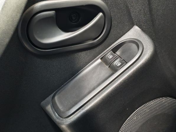 Renault Duster I с пробегом 2015 года, цена 1 215 000 рублей, 162078 км, внедорожник, Автокод Объявления