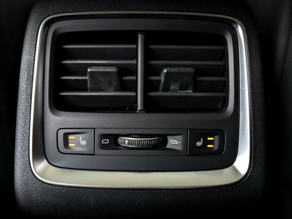 Geely Atlas Pro с пробегом 2024 года, цена 1 995 000 рублей, 44613 км, внедорожник, Автокод Объявления