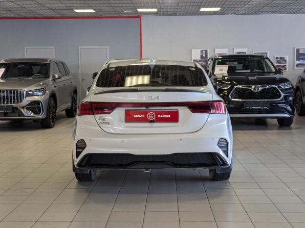 Kia K3 II Рестайлинг с пробегом 2021 года, цена 2 120 000 рублей, 132800 км, седан, Автокод Объявления