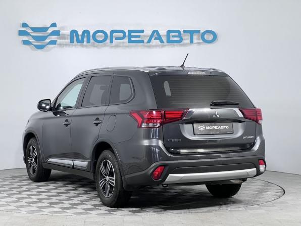 Mitsubishi Outlander III Рестайлинг 2 с пробегом 2015 года, цена 1 650 000 рублей, 189038 км, внедорожник, Автокод Объявления