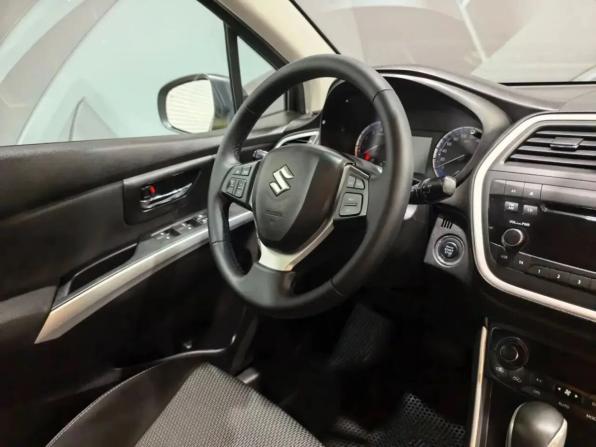 Suzuki SX4 II (S-Cross) с пробегом 2014 года, цена 1 165 000 рублей, 184000 км, хэтчбек, Автокод Объявления
