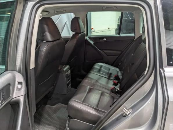 Volkswagen Tiguan I Рестайлинг с пробегом 2011 года, цена 1 325 000 рублей, 116828 км, внедорожник, Автокод Объявления