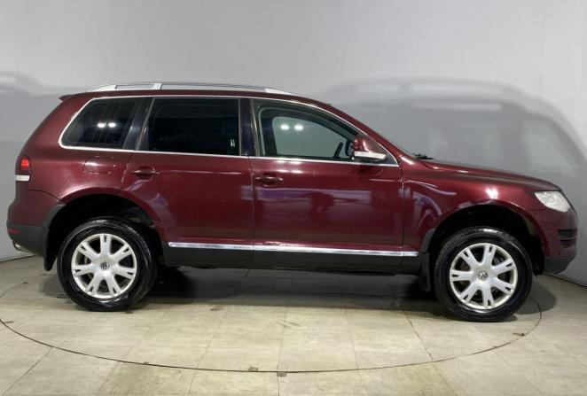 Volkswagen Touareg I Рестайлинг с пробегом 2008 года, цена 600 000 рублей, 281059 км, внедорожник, Автокод Объявления